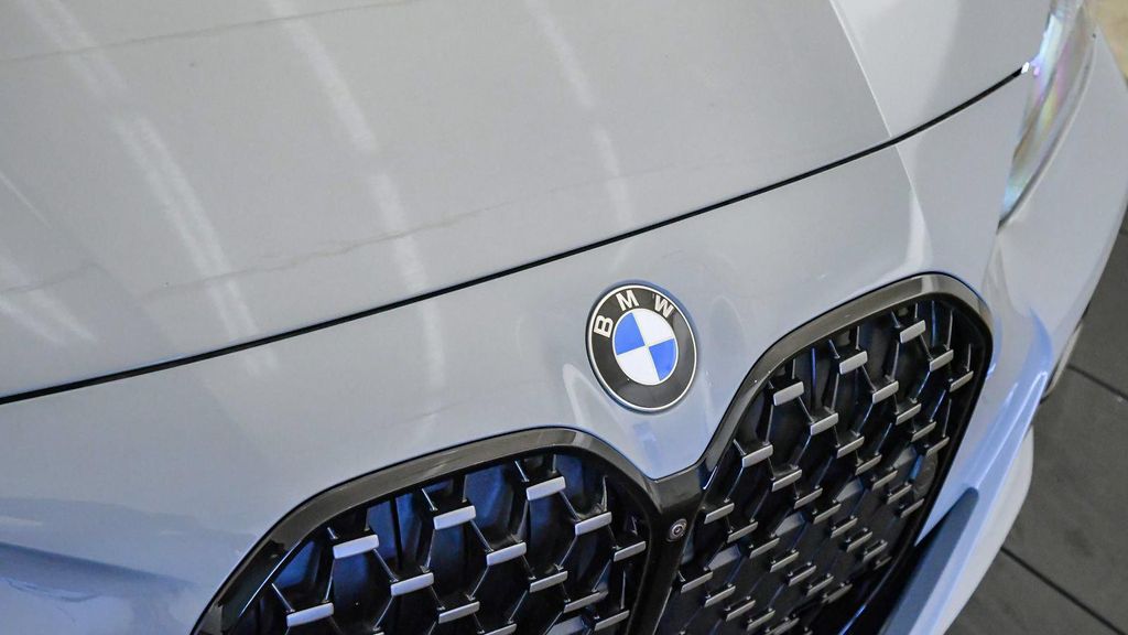 صورة 8 لـ 2027 BMW 430 I