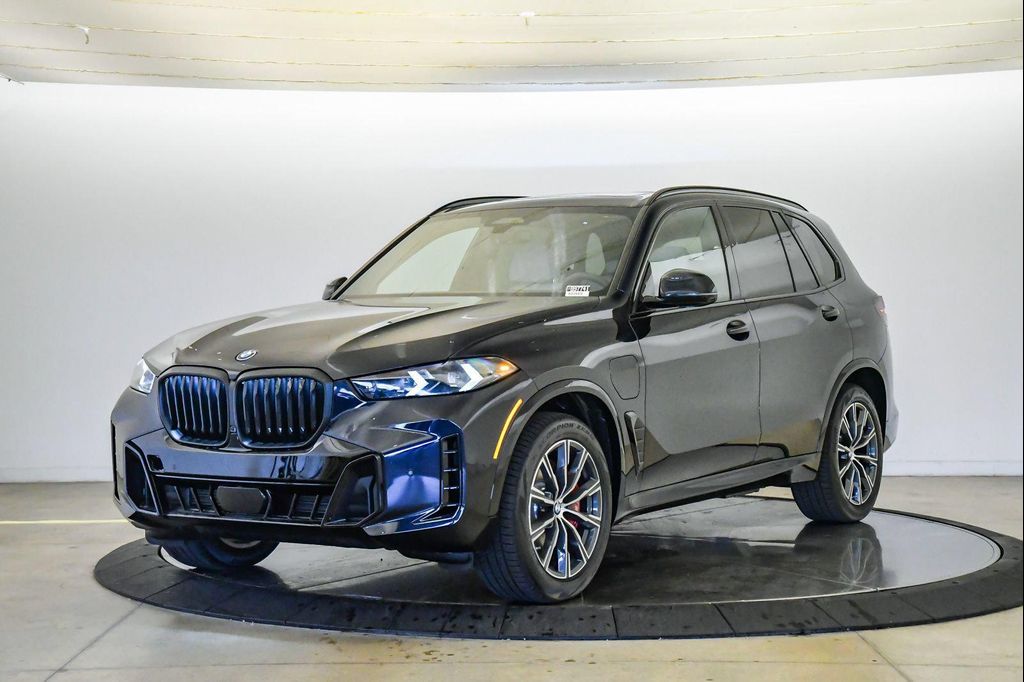New 2026 BMW X5 PHEV xDrive50e
