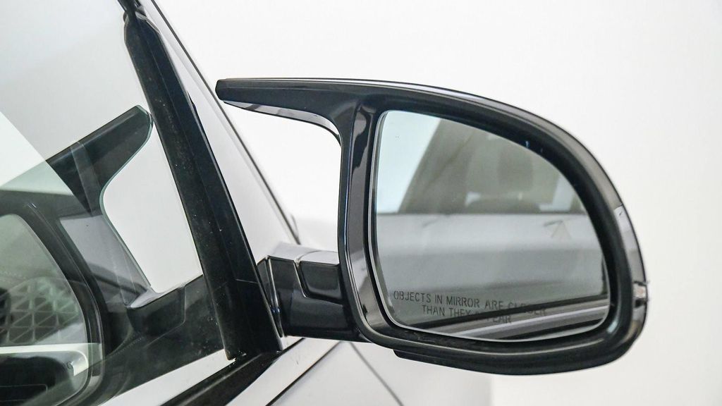 2027 BMW X7 M60I 缩略图 23