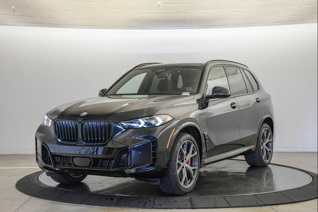 New 2026 BMW X5 PHEV xDrive50e