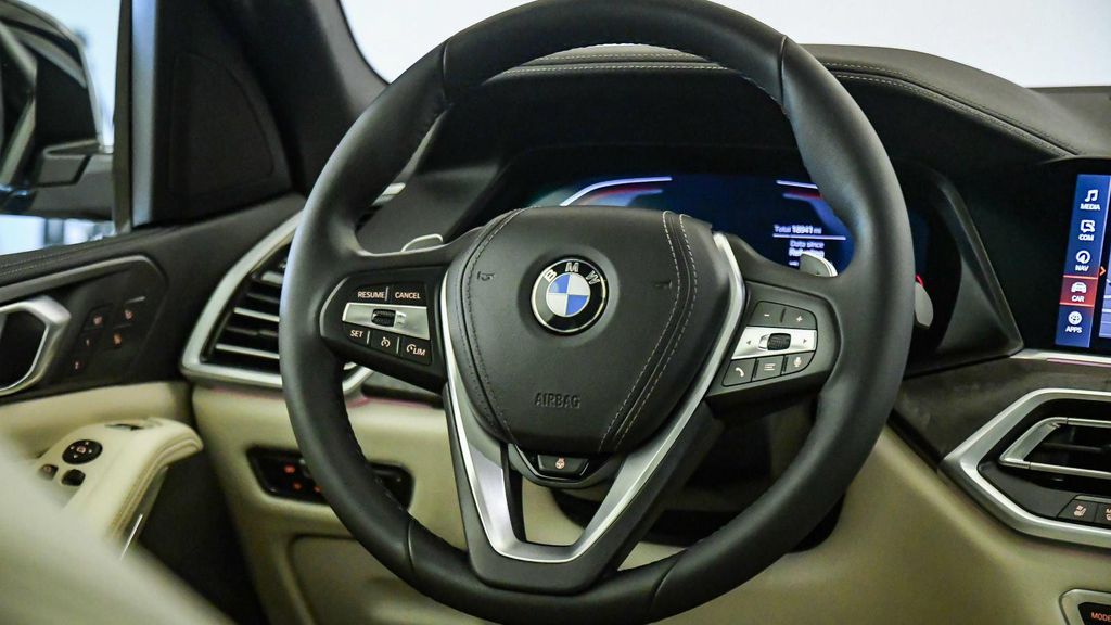صورة مصغرة 13 لـ 2022 BMW X5 SDRIVE40I