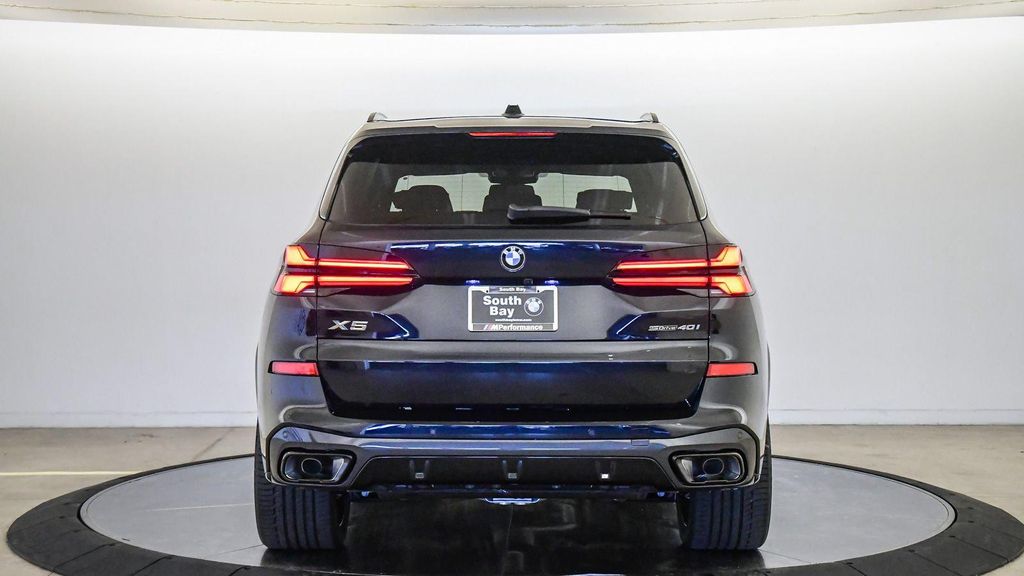 صورة 3 لـ 2026 BMW X5 SDRIVE40I