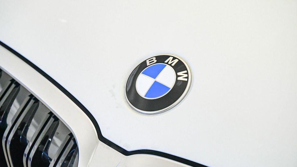2026 BMW 330 XDRIVE NA — фото 8