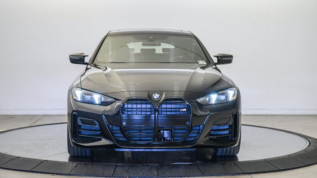 صورة 7 لـ 2027 BMW M440 I XDRIVE