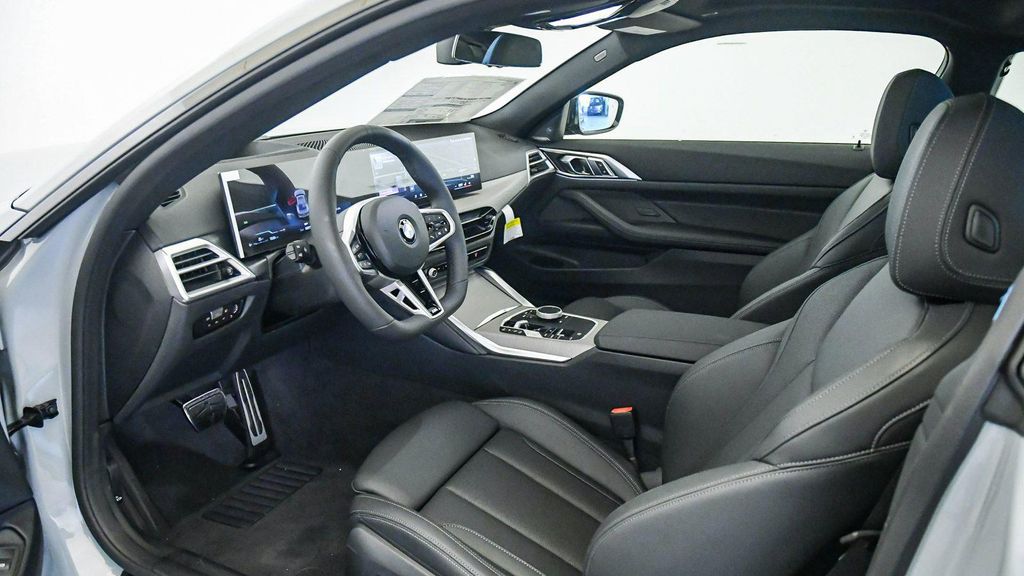 2026 BMW 430 I — миниатюра 16