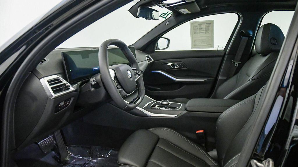 صورة مصغرة 17 لـ 2026 BMW 330 XDRIVE NA
