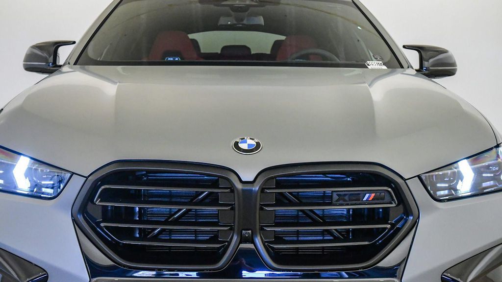 2027 BMW X6 M COMPETITION photo 8