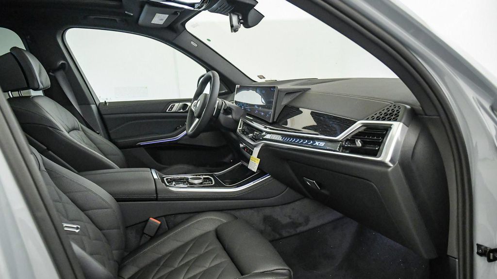 2026 BMW X5 PHEV XDRIVE50E — фото 16