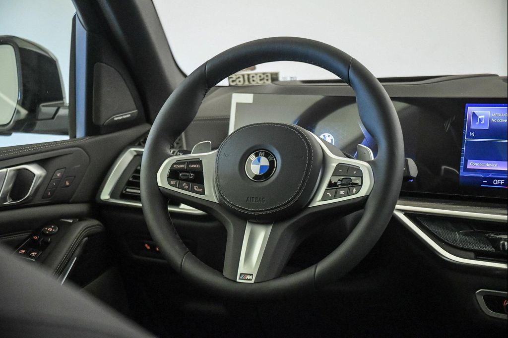 صورة مصغرة 12 لـ 2026 BMW X5 XDRIVE40I