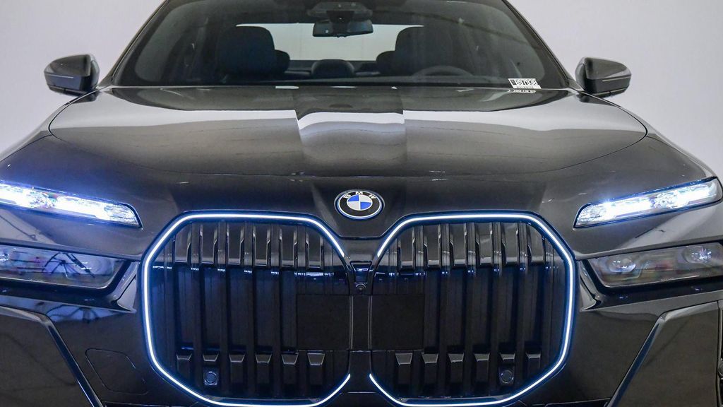 2026 BMW 750E I XDRIVE 照片 8