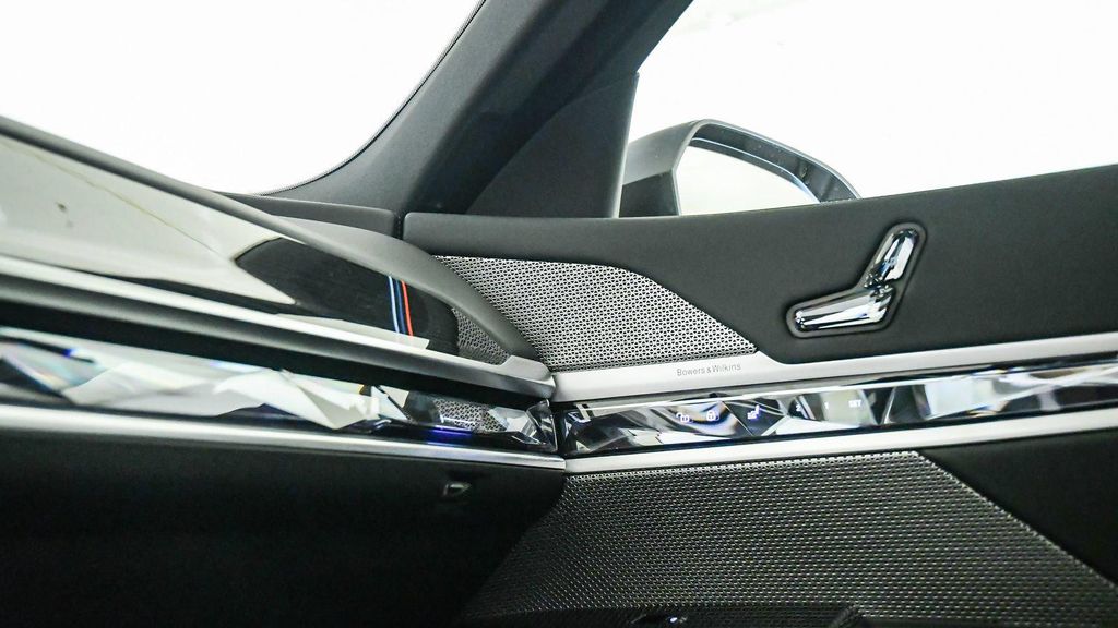 2026 BMW 740 740I — миниатюра 22