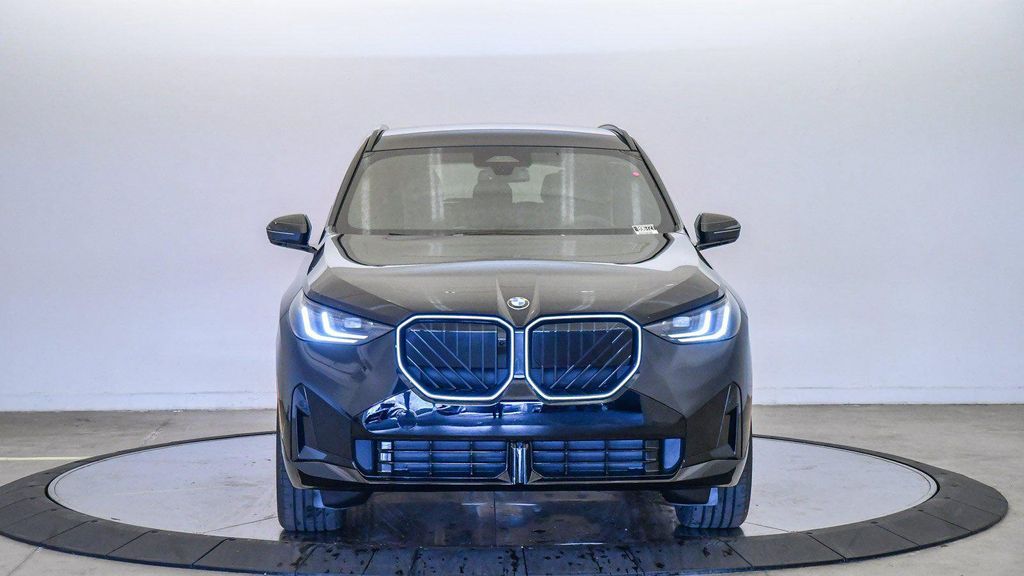 صورة 7 لـ 2026 BMW X3 30 XDRIVE