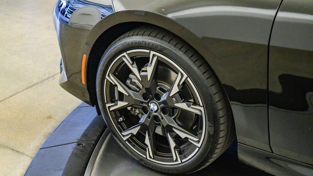 صورة 10 لـ 2026 BMW 228 GRAN COUPE XDRIVE