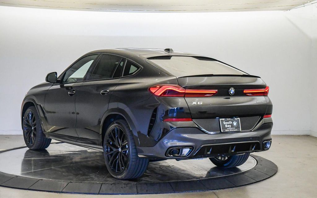 2027 BMW X6 XDRIVE40I — фото 2