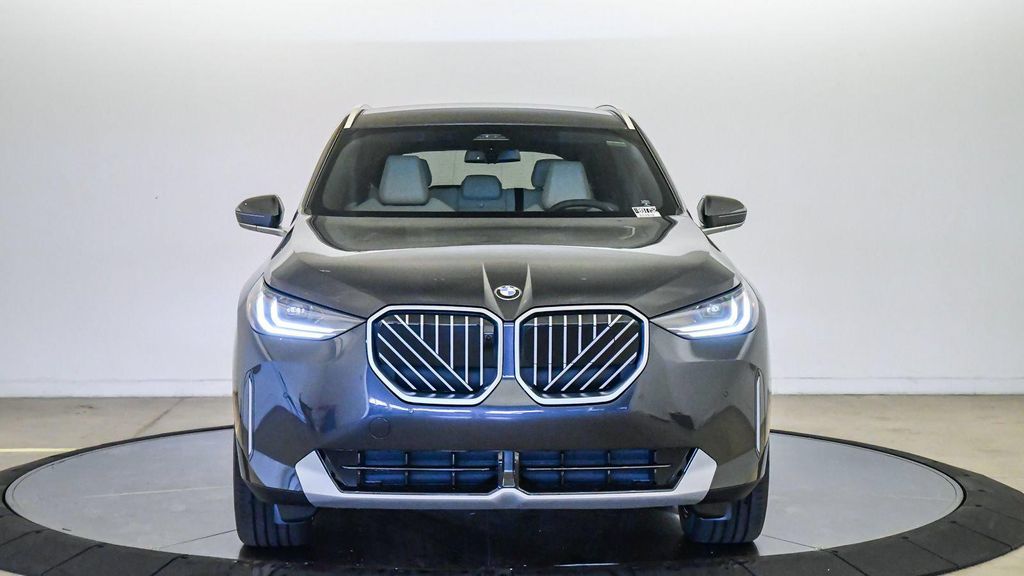 صورة 7 لـ 2026 BMW X3 30 XDRIVE
