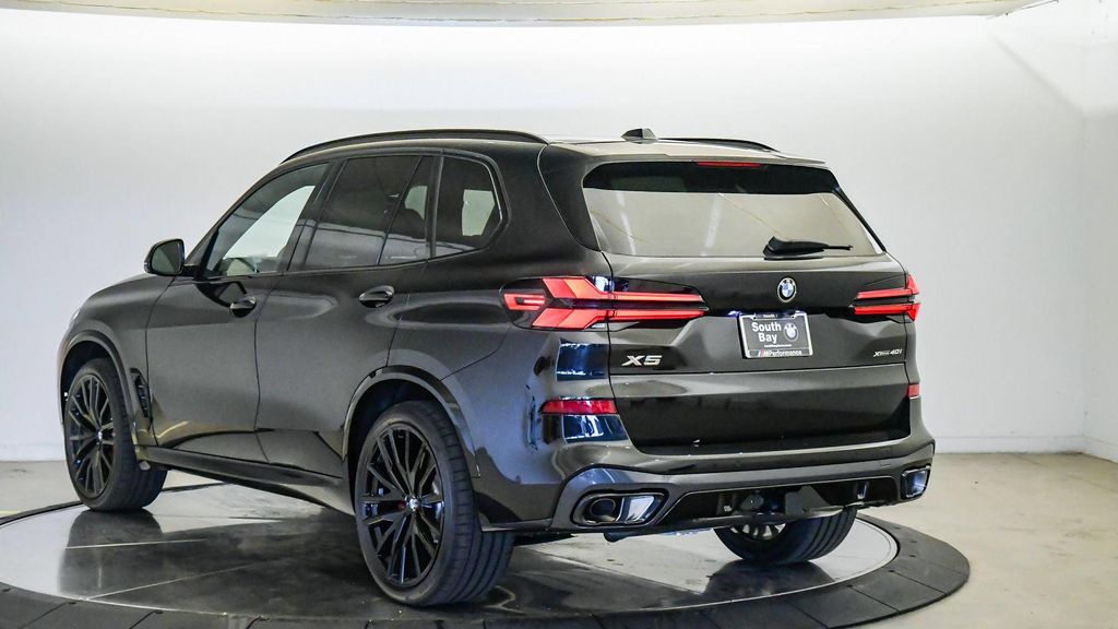 صورة 2 لـ 2026 BMW X5 XDRIVE40I