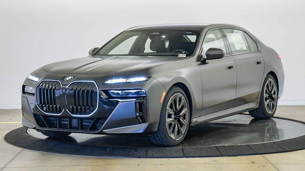New 2026 BMW 760 xDrive