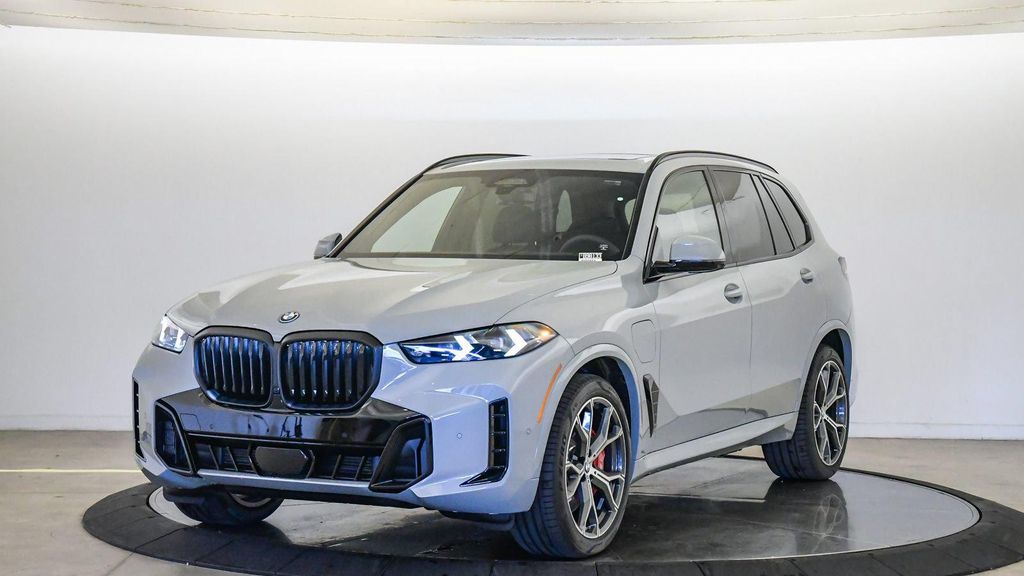 New 2026 BMW X5 PHEV xDrive50e