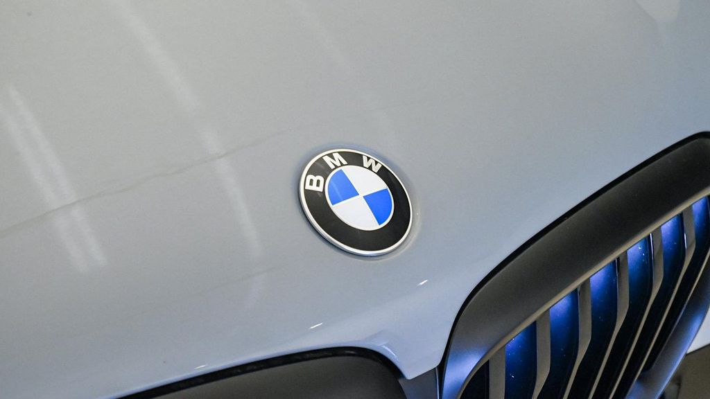 2026 BMW X5 XDRIVE40I — миниатюра 9