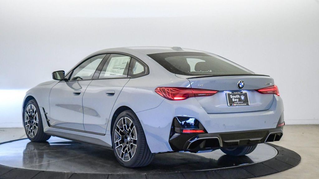 2026 BMW I4 GRAN COUPE EDRIVE40 缩略图 2