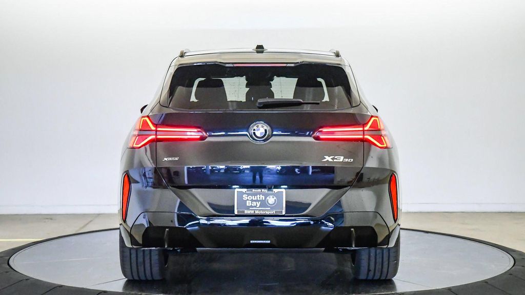 صورة 3 لـ 2026 BMW X3 30 XDRIVE