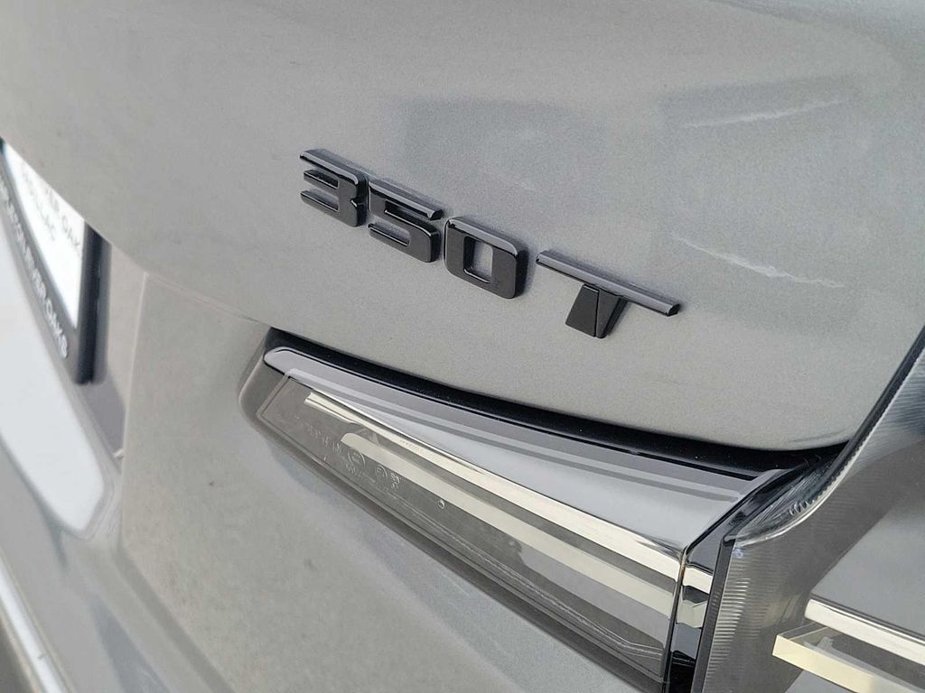 صورة 7 لـ 2023 Cadillac XT4 SPORT