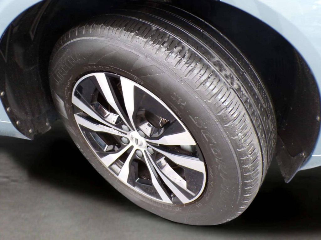2023 Volvo XC60 B5 CORE — миниатюра 20