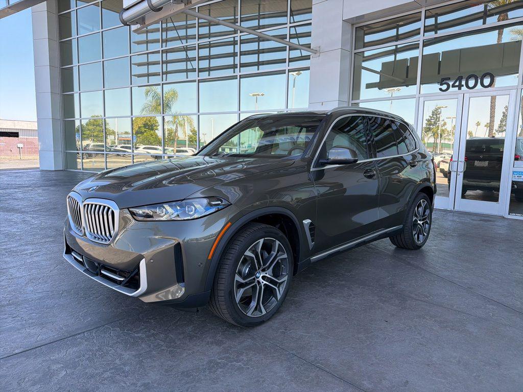 New 2026 BMW X5 sDrive40i