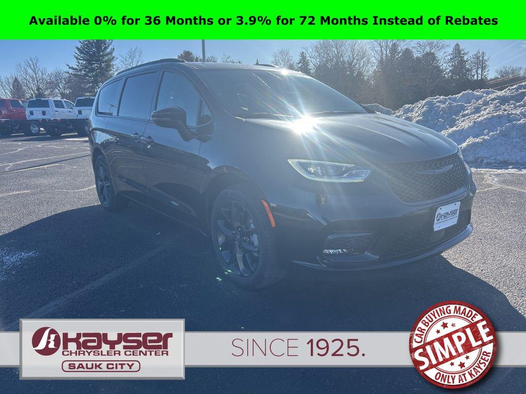 New 2026 Chrysler Pacifica L
