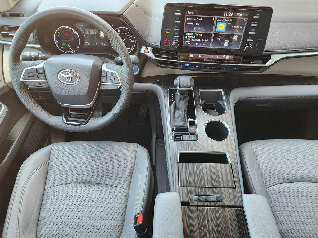 صورة 25 لـ 2022 Toyota SIENNA LIMITED