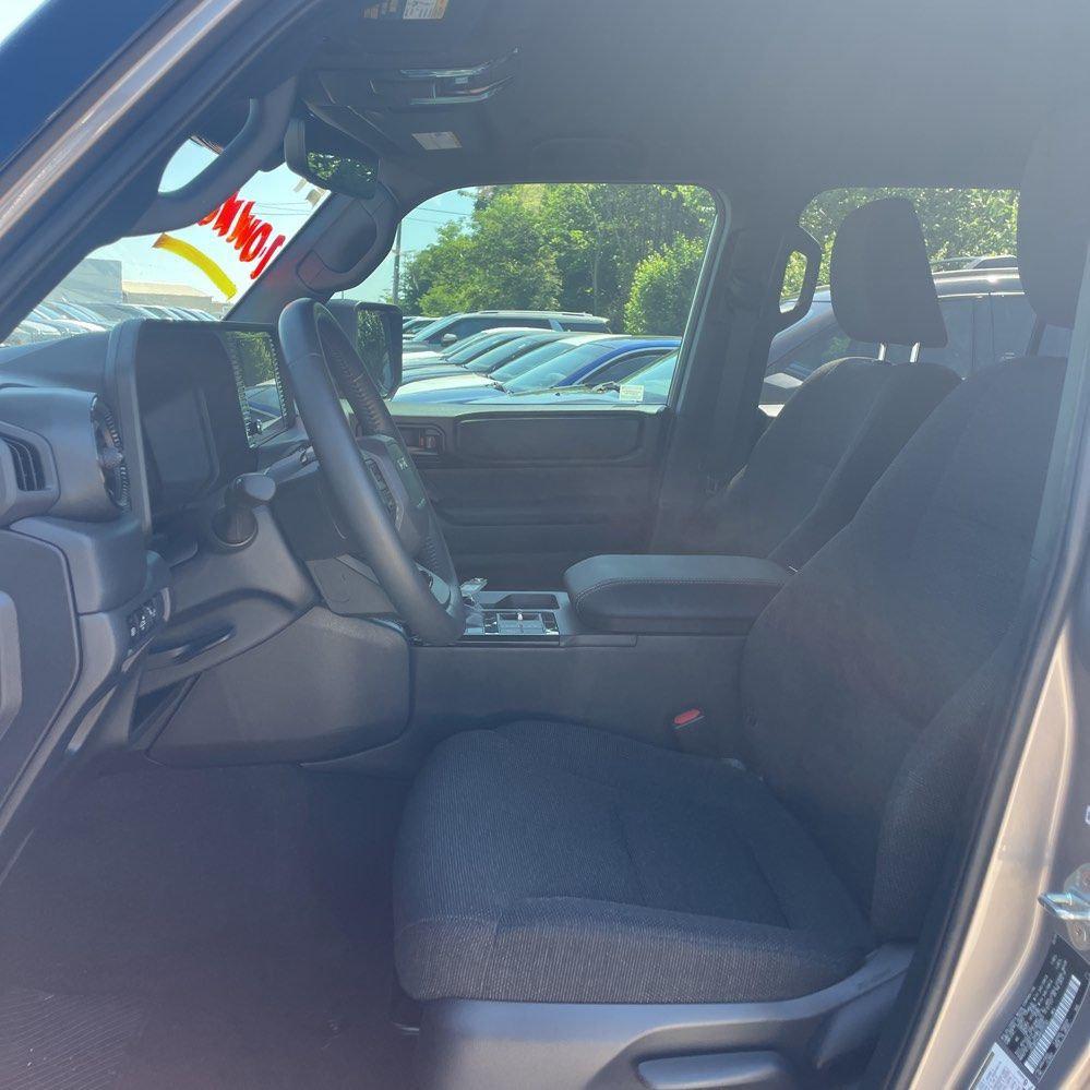 TOYOTA LAND CRUISER - 2