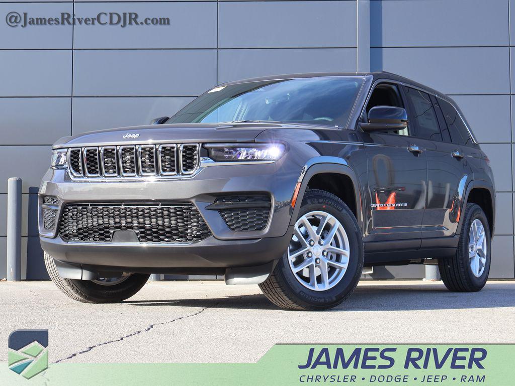 New 2026 Jeep Grand Cherokee Altitude