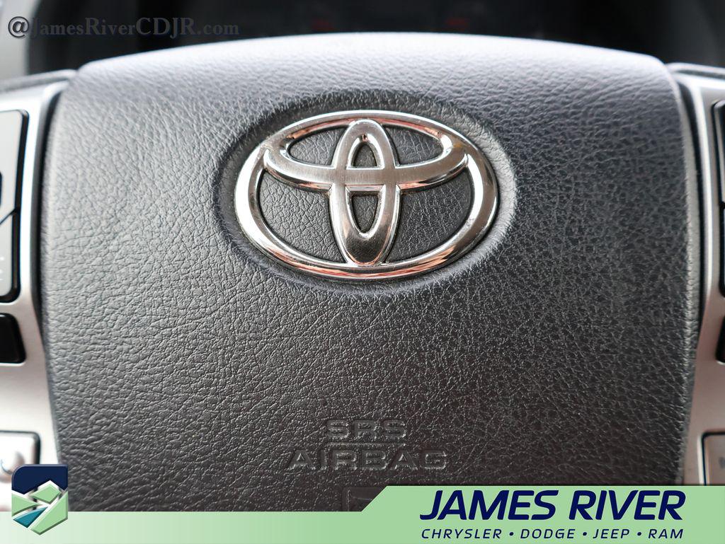 صورة مصغرة 26 لـ 2023 Toyota 4RUNNER SR5