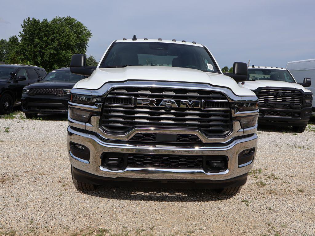 2026 RAM 2500 TRADESMAN CREW CAB 4X4 6'4' BOX photo 8