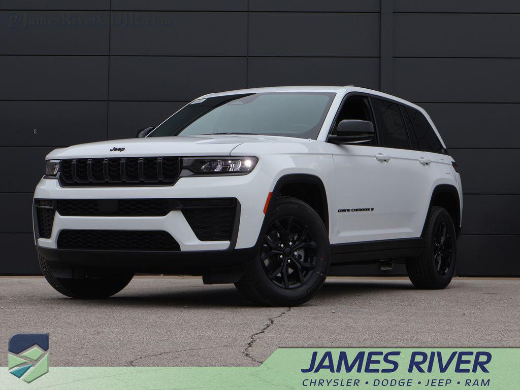 New 2026 Jeep Grand Cherokee Altitude