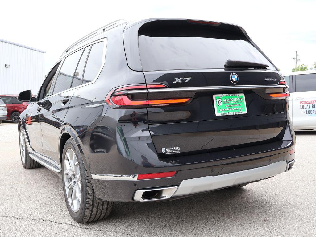 صورة مصغرة 3 لـ 2025 BMW X7 XDRIVE40I