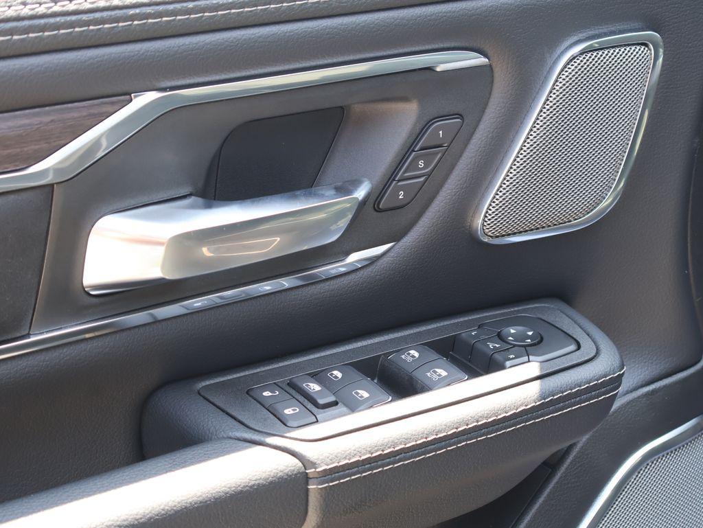 2026 RAM 1500 LARAMIE 缩略图 21