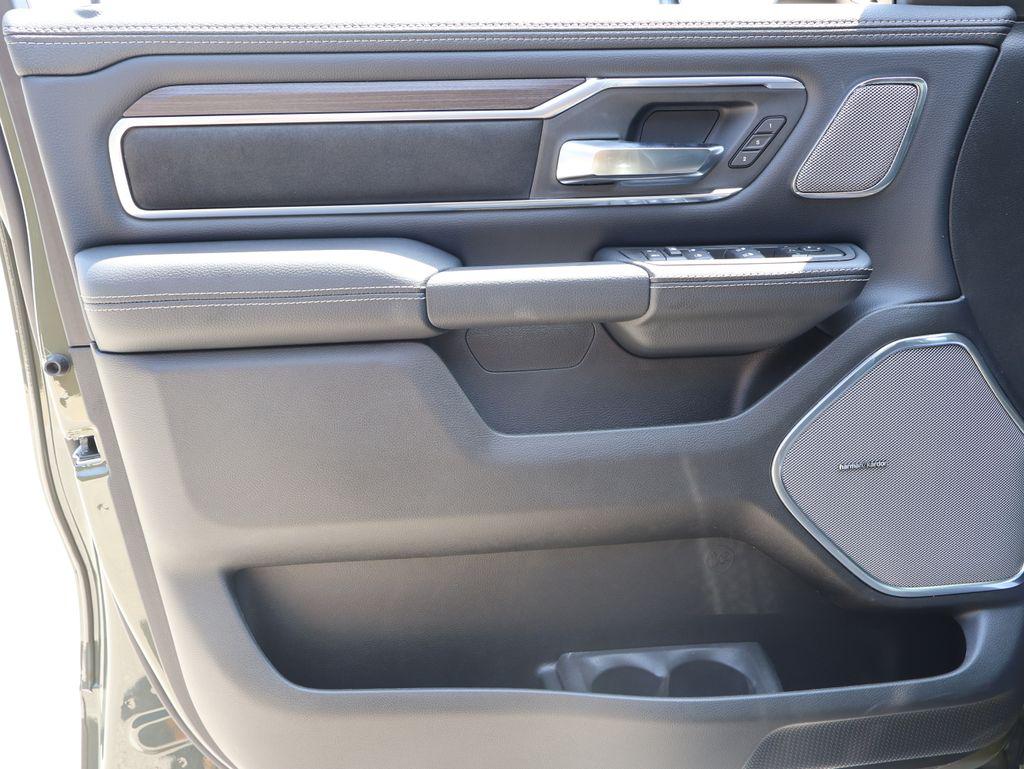 2026 RAM 1500 LARAMIE 缩略图 20