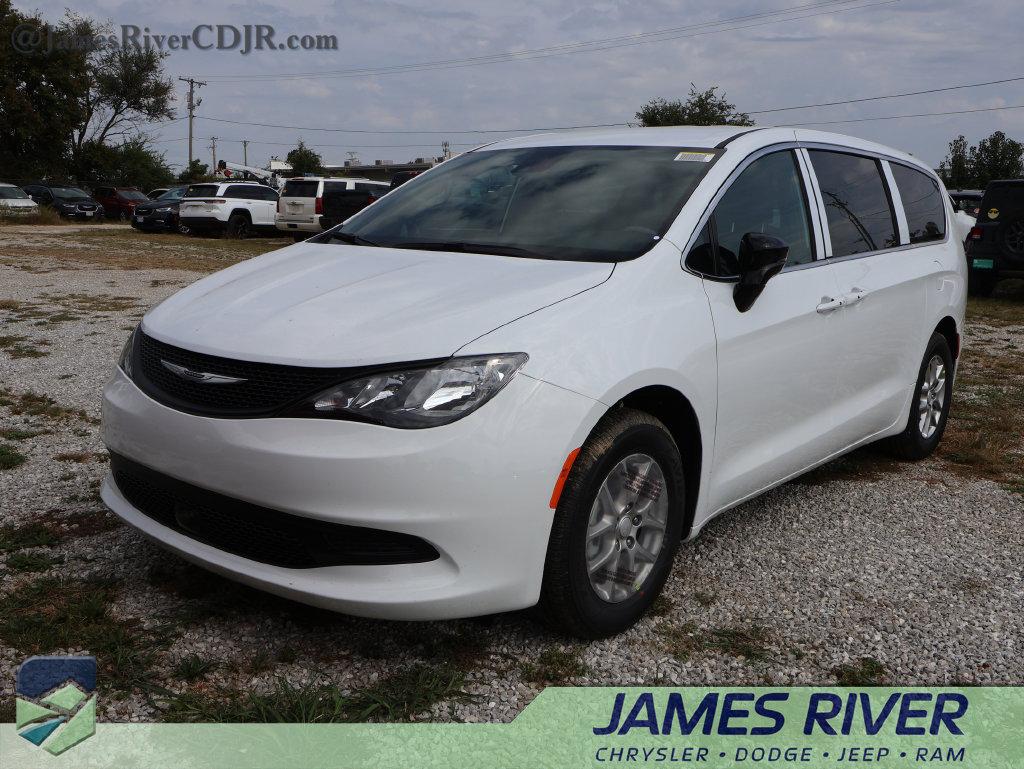 New 2027 Chrysler Pacifica LX