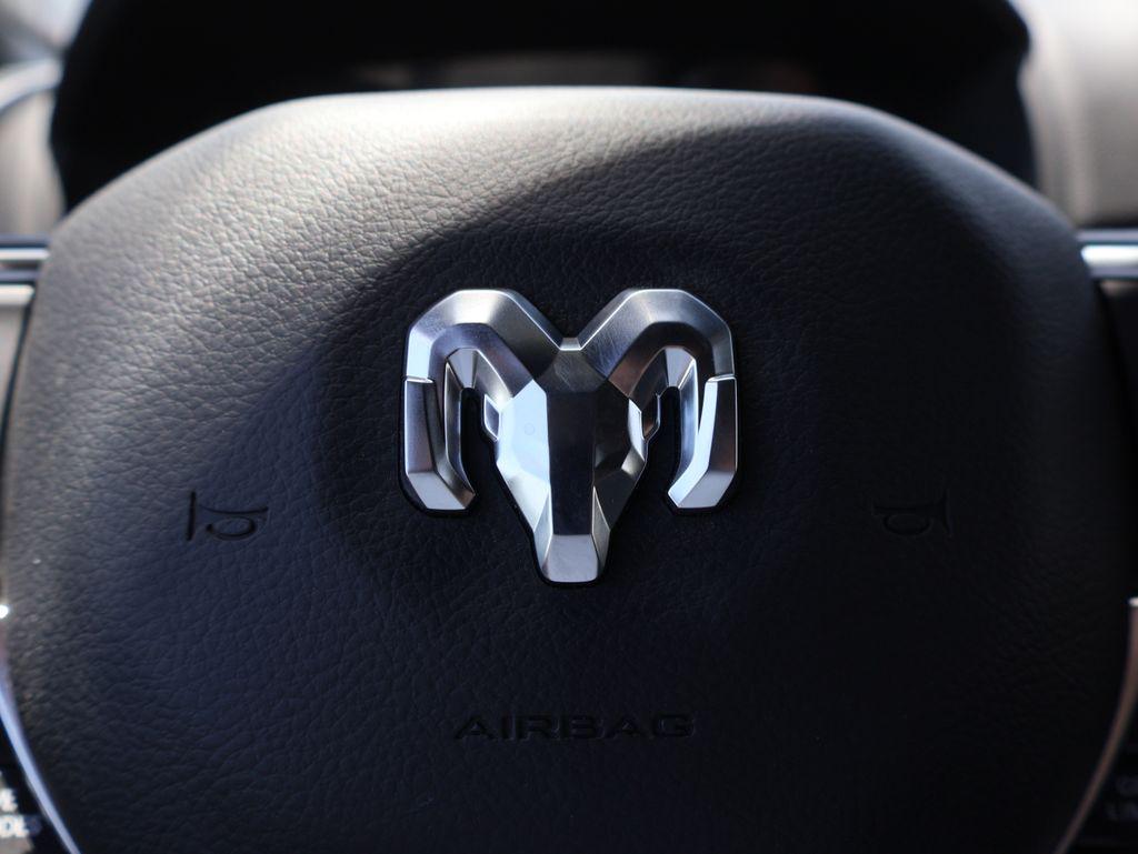 صورة مصغرة 26 لـ 2026 RAM 1500 BIG HORN/LONE STAR