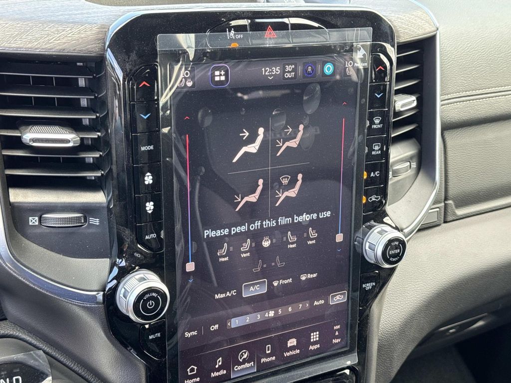 صورة مصغرة 12 لـ 2026 RAM 1500 LARAMIE