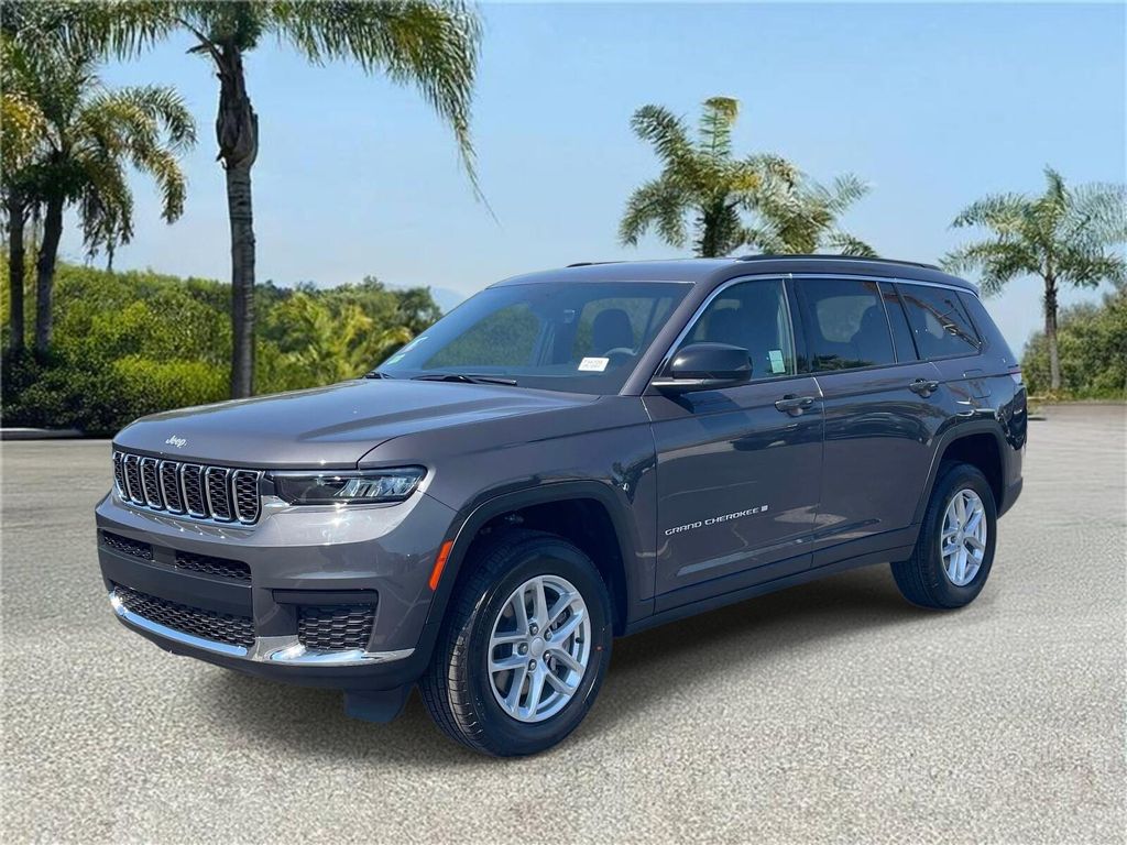 New 2026 Jeep Grand Cherokee L Laredo