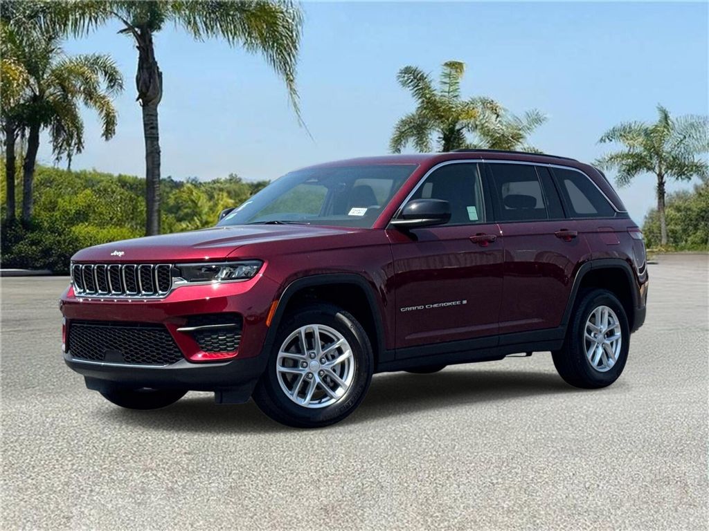 New 2026 Jeep Grand Cherokee Laredo