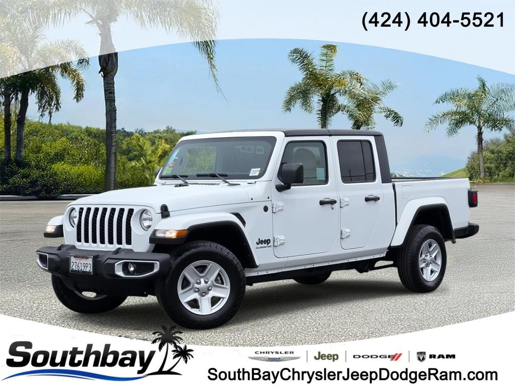 2022 Jeep Gladiator Sport
