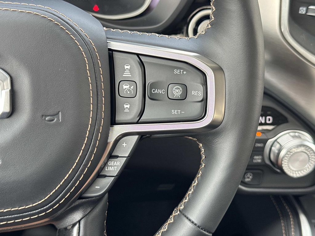 2026 RAM 1500 ST 照片 9