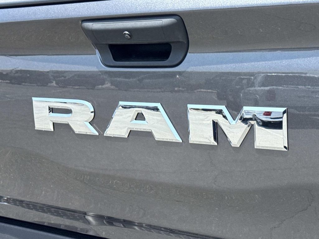 صورة مصغرة 29 لـ 2026 RAM 1500 TRADESMAN