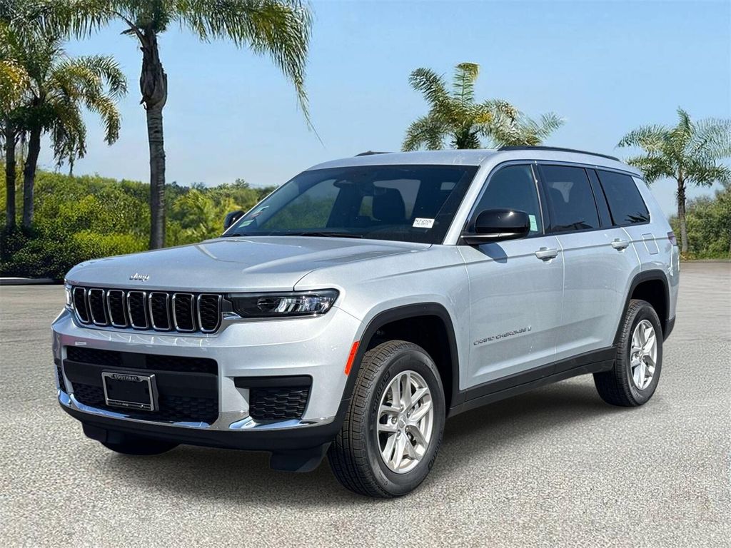 New 2026 Jeep Grand Cherokee L Laredo
