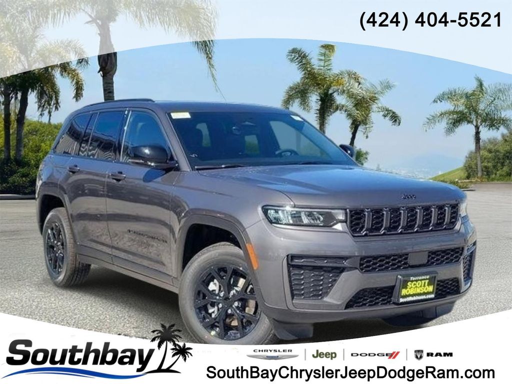 New 2026 Jeep Grand Cherokee Altitude