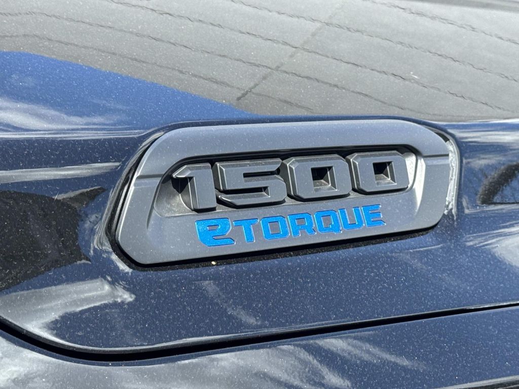 صورة مصغرة 30 لـ 2026 RAM 1500 BIG HORN/LONE STAR