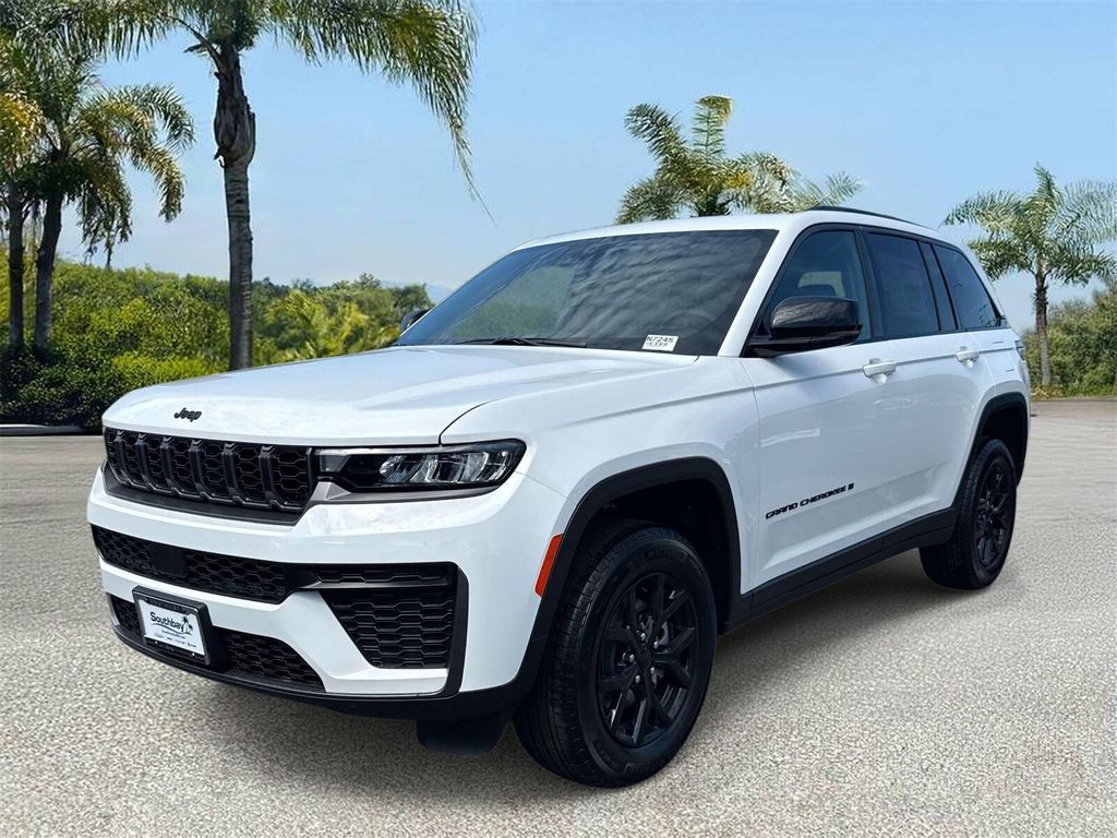 New 2026 Jeep Grand Cherokee Altitude